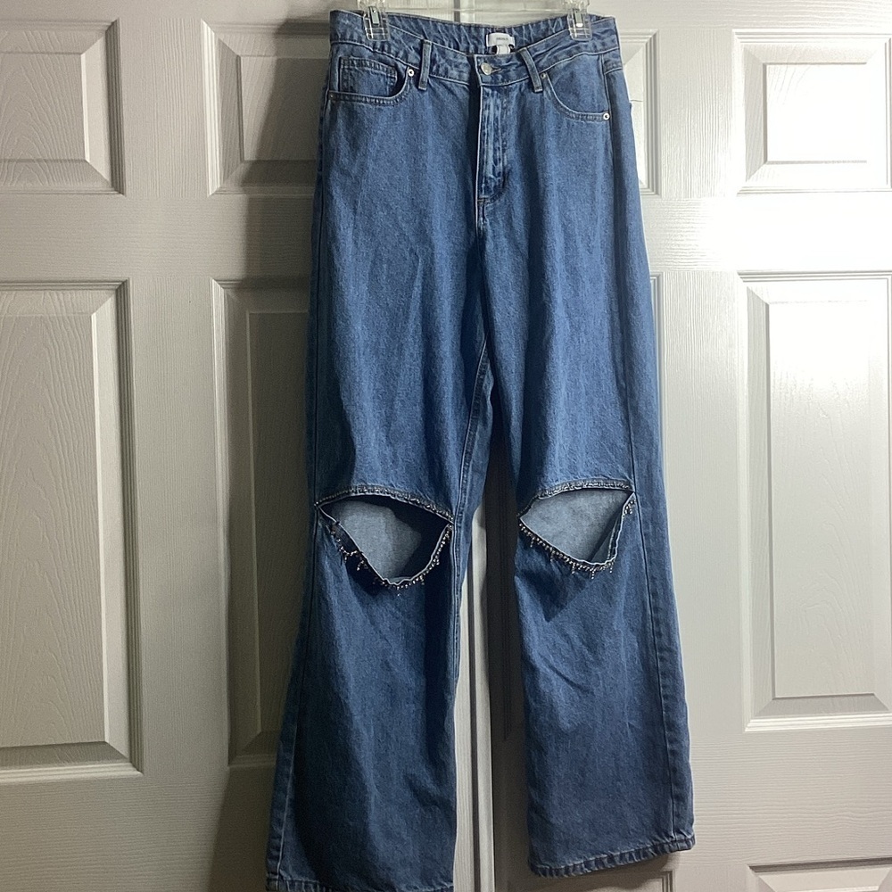 Forever 21 Classic Blue Denim Jeans Open Knee Bedazzled 28 Wide Leg
